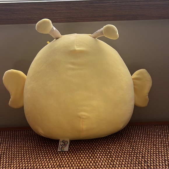 Squishmallow- Nixie is a Butterfly!! - Picture 2 of 4